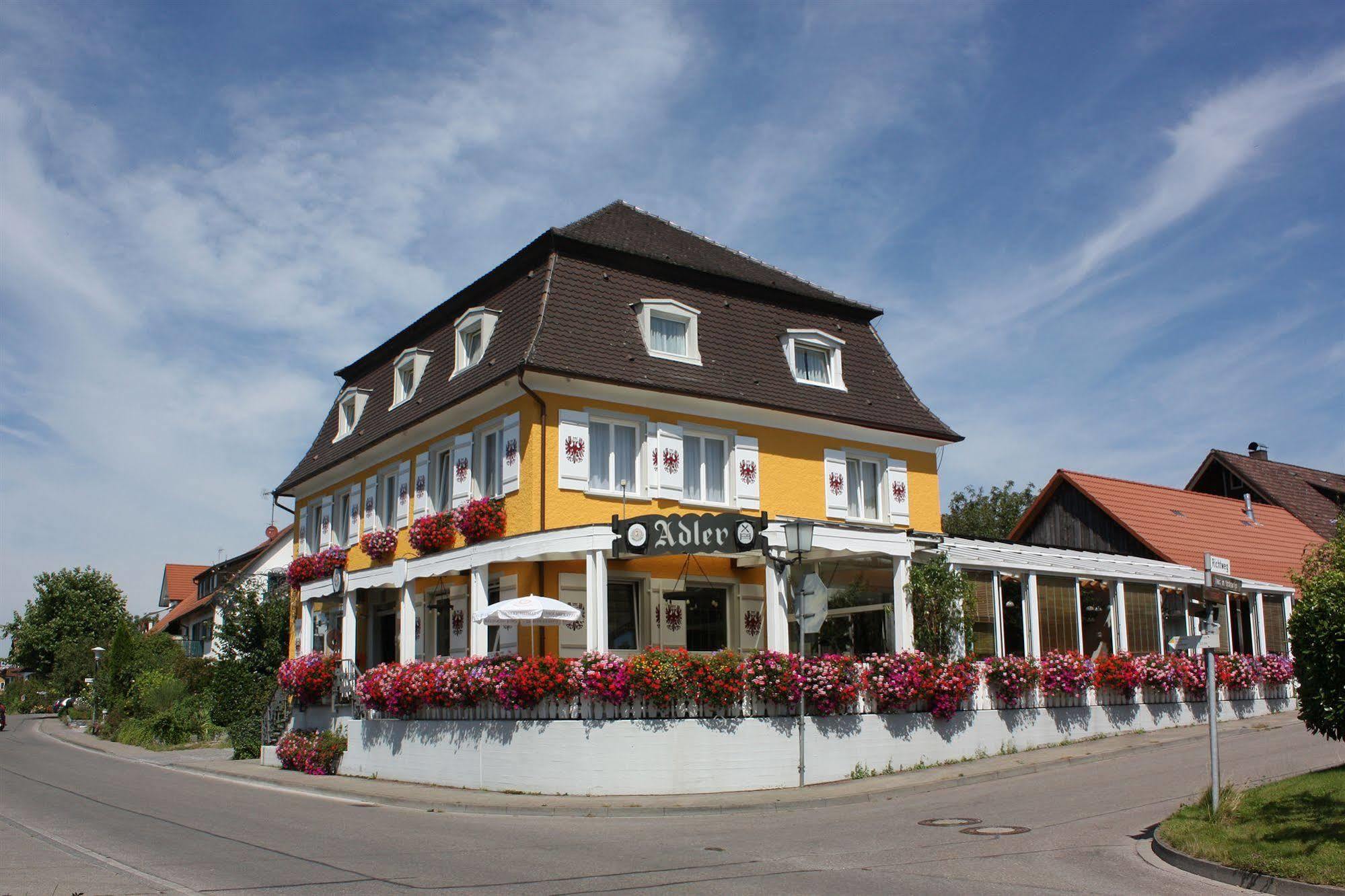 Adler Hotel & Gasthaus Nonnenhorn Exterior foto